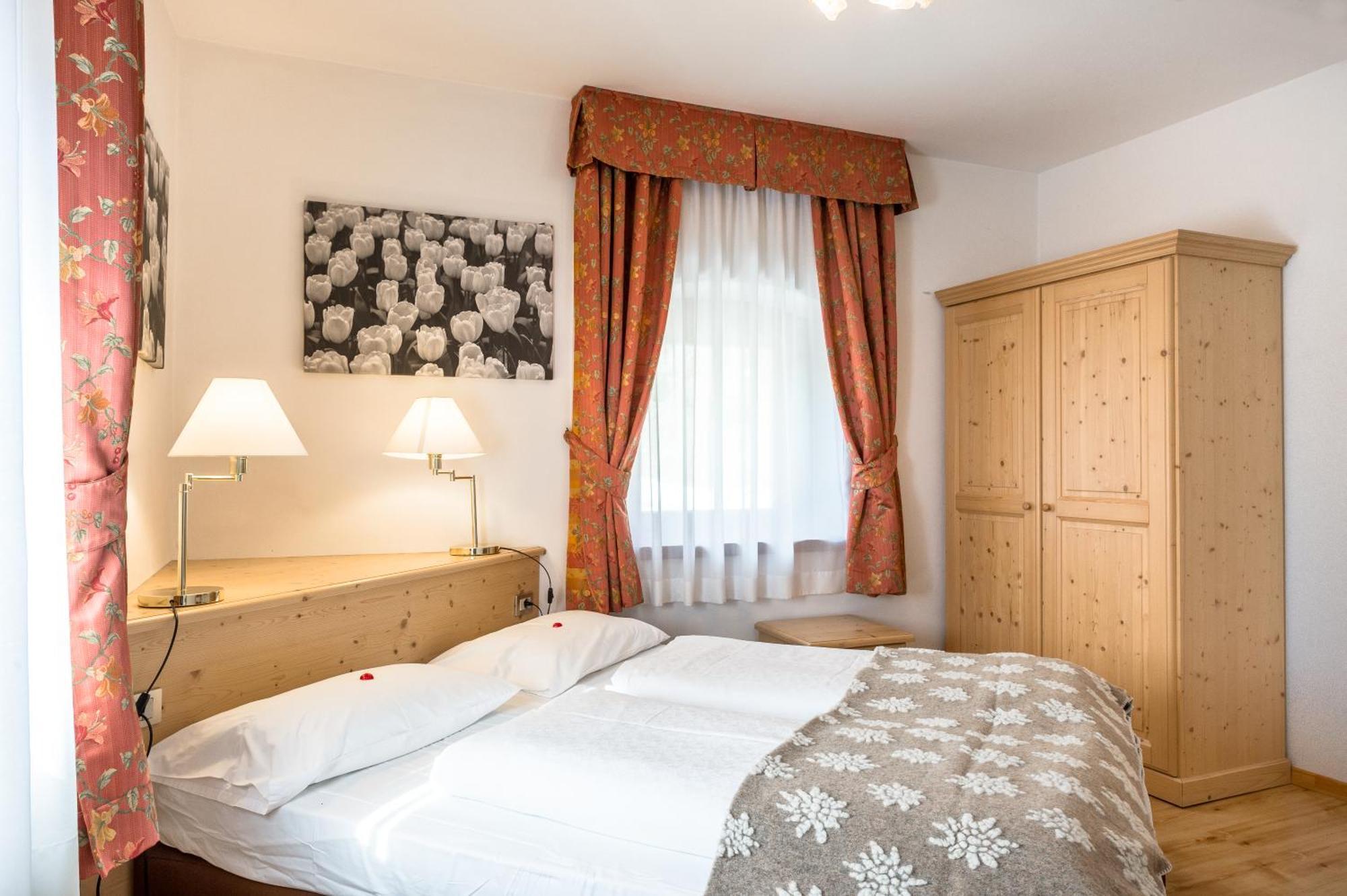 Hotel Pordoi Passo Pordoi Vegetarian Hotel Canazei Chambre photo